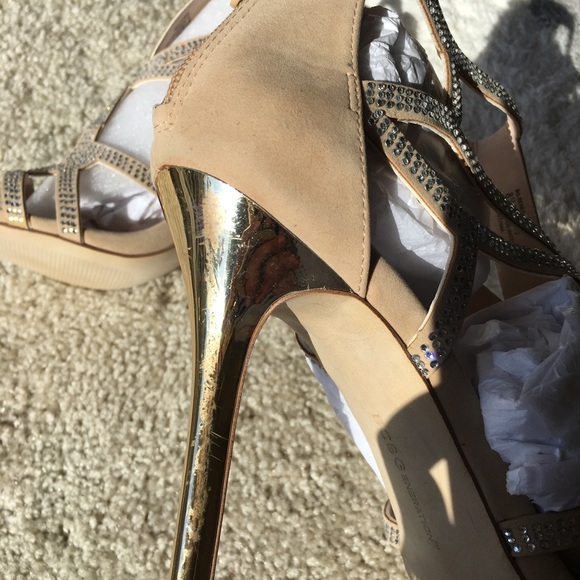 BCBG Diamonte Sandals - Unworn - Picture 6 of 14